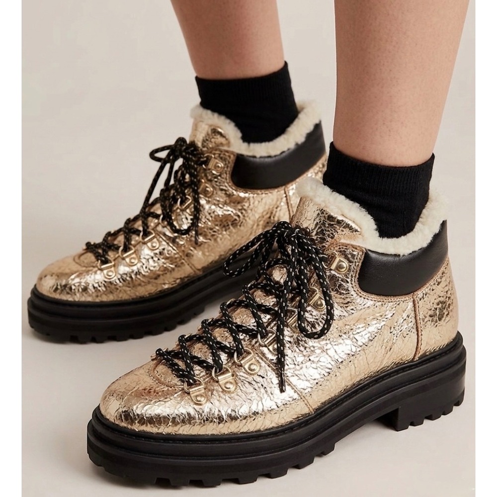 Schutz Gold Metallic Crackle Faux Shearling Platform Hiking Boots Mens 5B